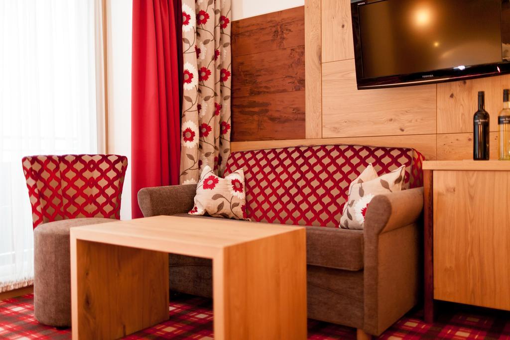 Hotel Solaria Ішгль Екстер'єр фото