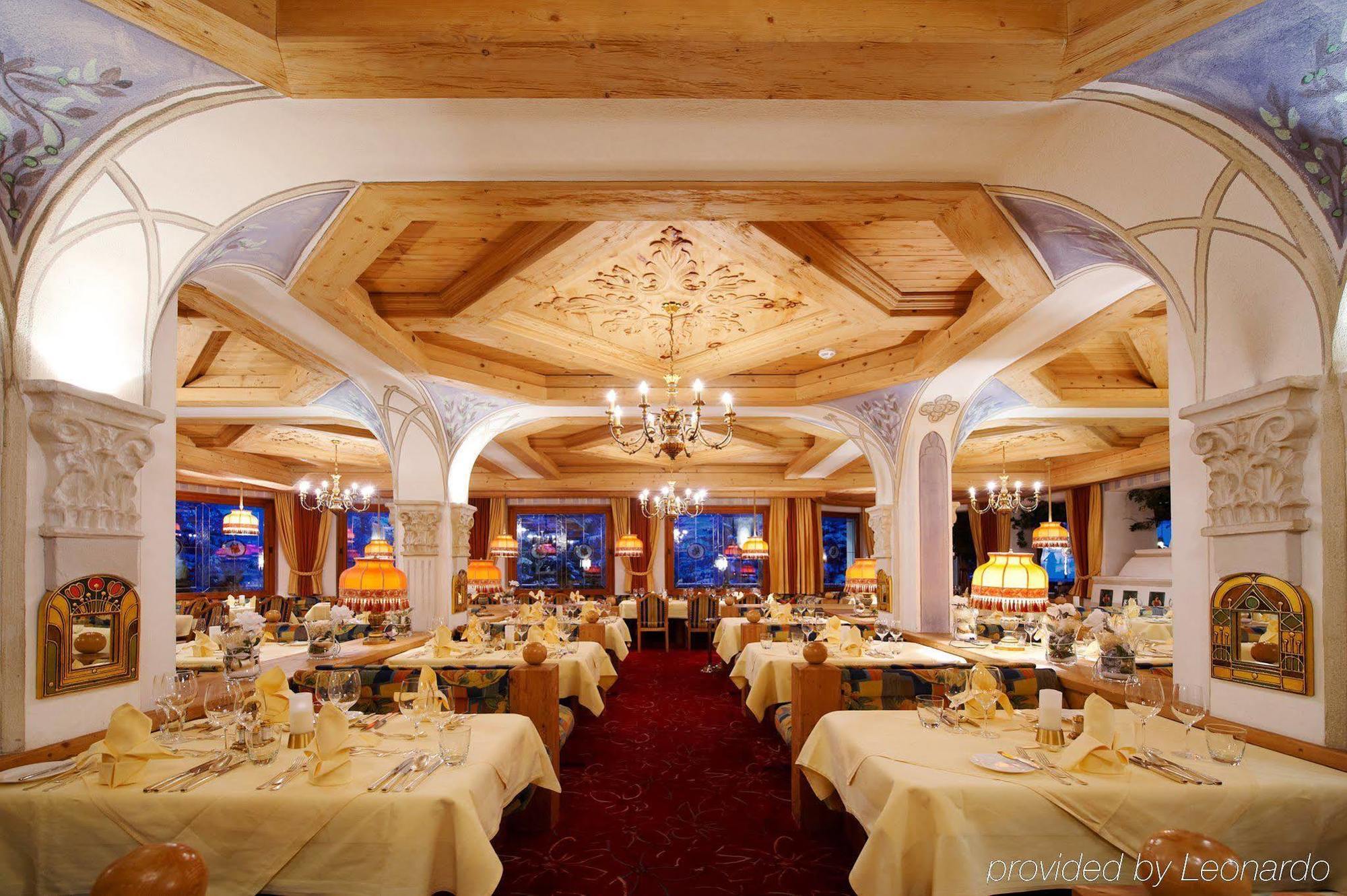Hotel Solaria Ішгль Ресторан фото