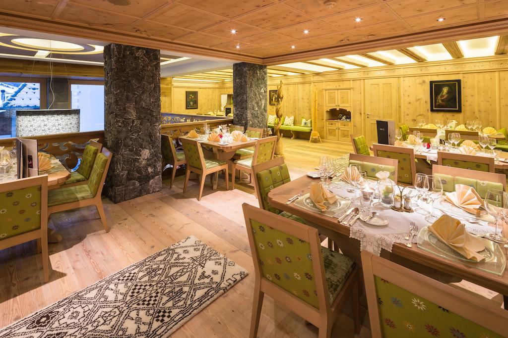 Hotel Solaria Ішгль Екстер'єр фото